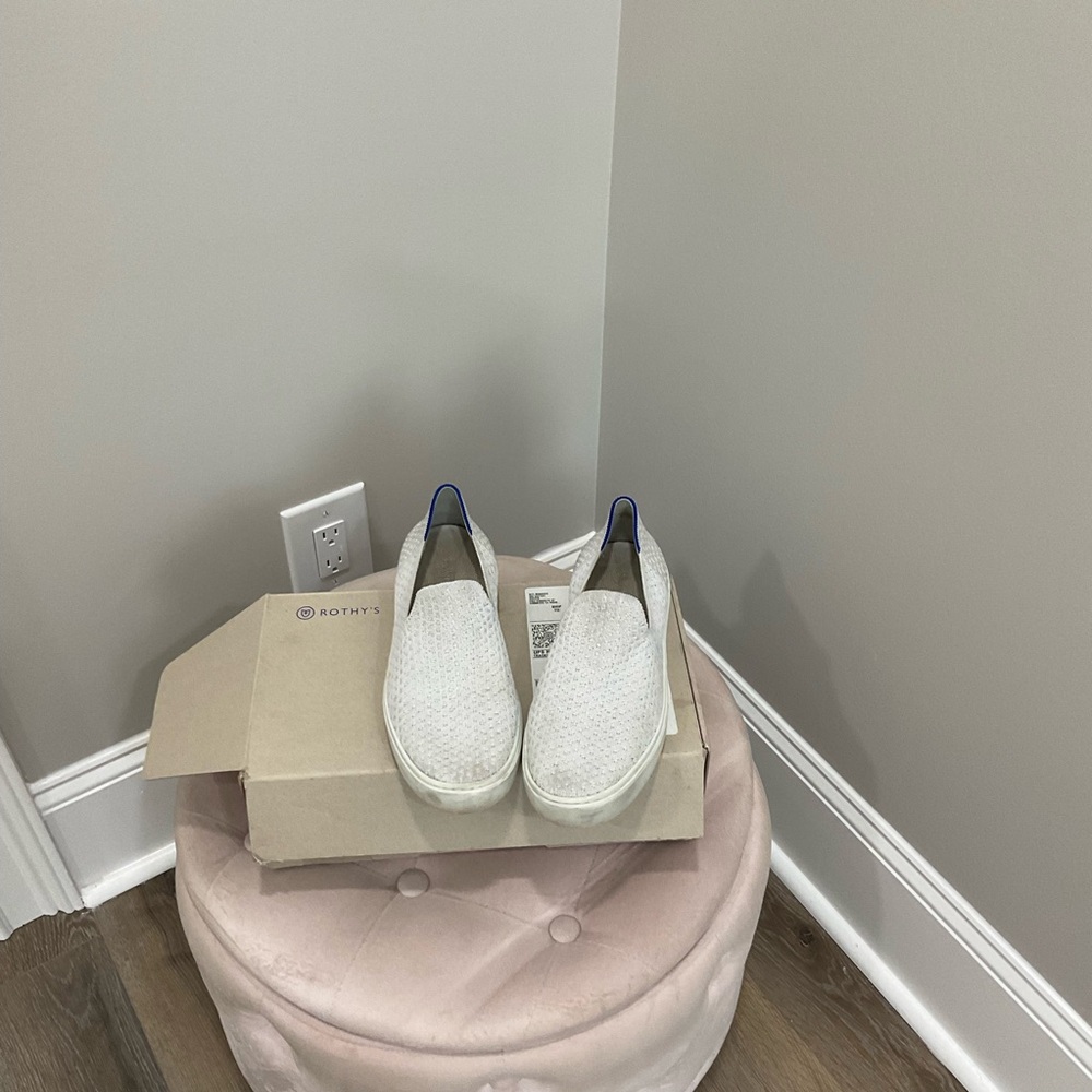 Rothy’s original slip on sneaker 8 1/2